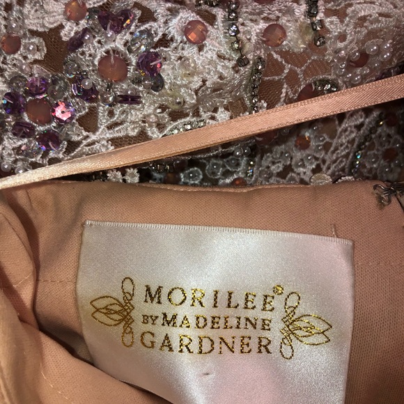 2 Piece Lace and Beading on Net Mori Lee Prom Dress - Picture 5 of 7